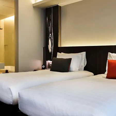 Pullman Bangkok King Power Hotel Exterior photo Deluxe Room