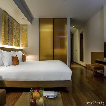 Pullman Bangkok King Power Hotel Exterior photo Deluxe Room