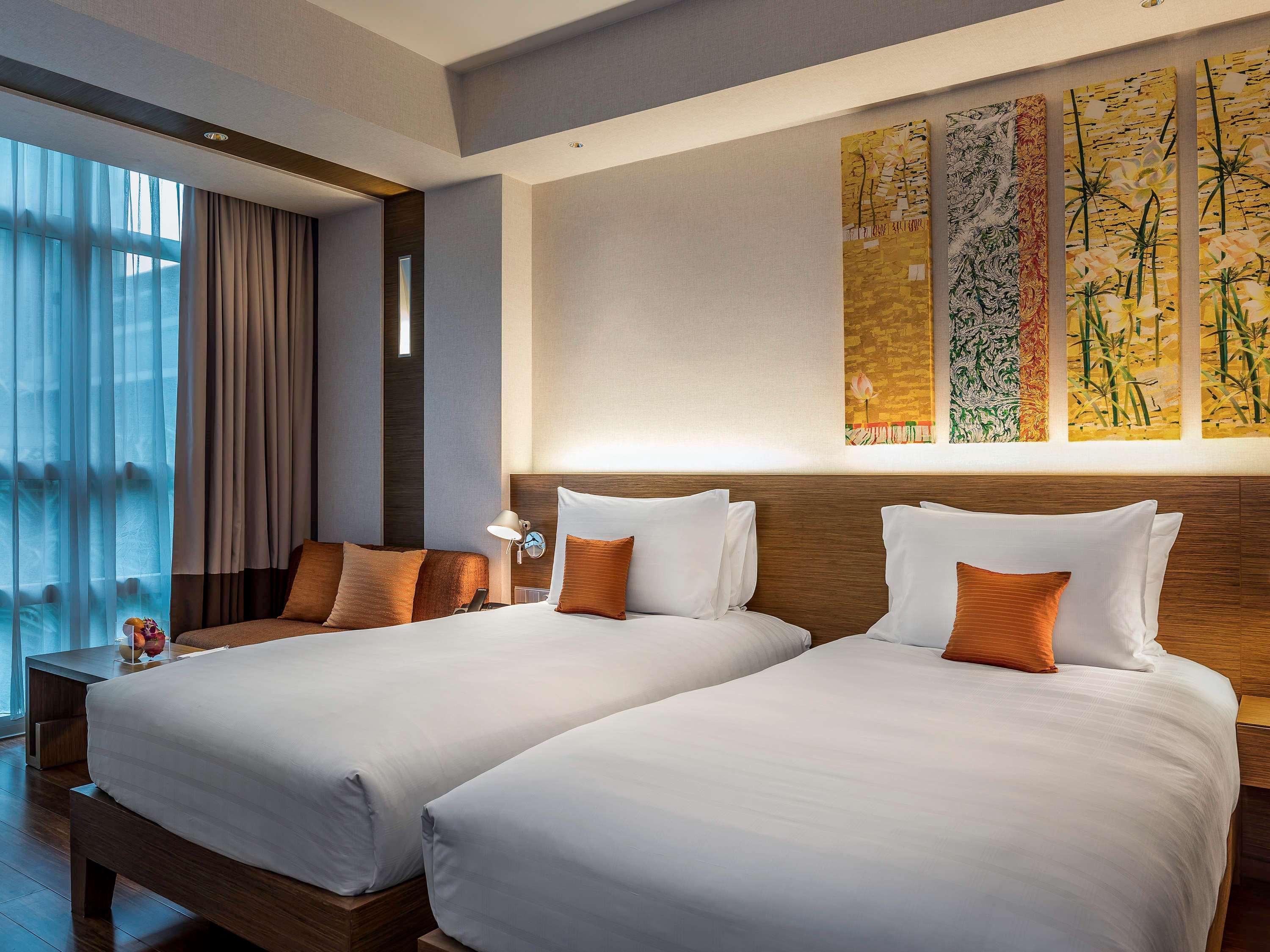 होटल Pullman King Power 5*